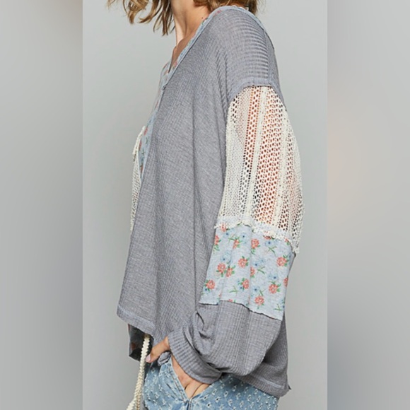 POL NWT Floral Patchwork Gray/Charcoal with floral Print Top. Poly/Cotton Blend - Picture 8 of 12